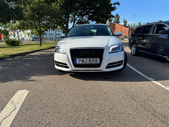 Audi A3 2 of 18