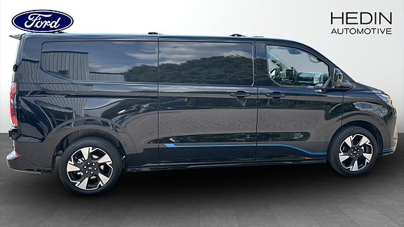 Ford E-Custom 6 of 12