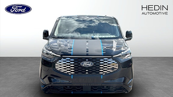 Ford E-Custom 8 of 12