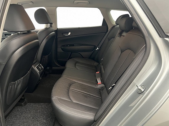 Kia Optima 27 of 30