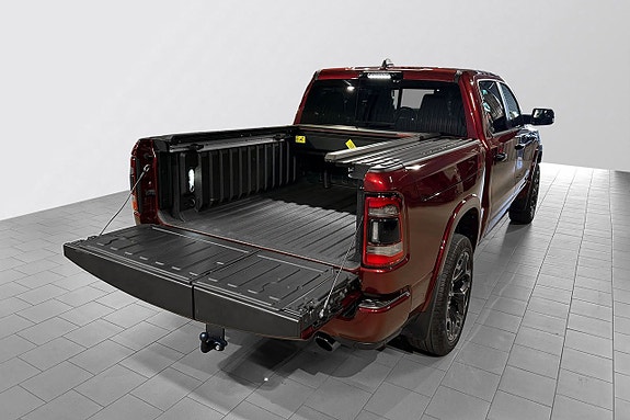Dodge RAM 1500 8 of 30