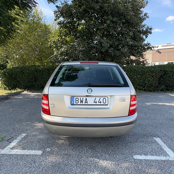 Skoda Fabia 5 of 30