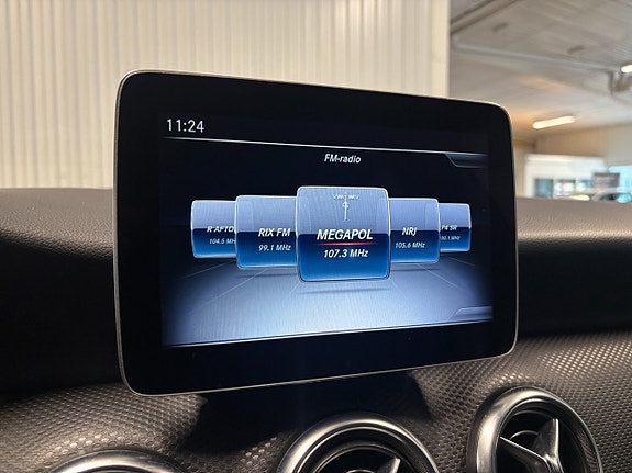Mercedes-Benz A200 d 15 of 18