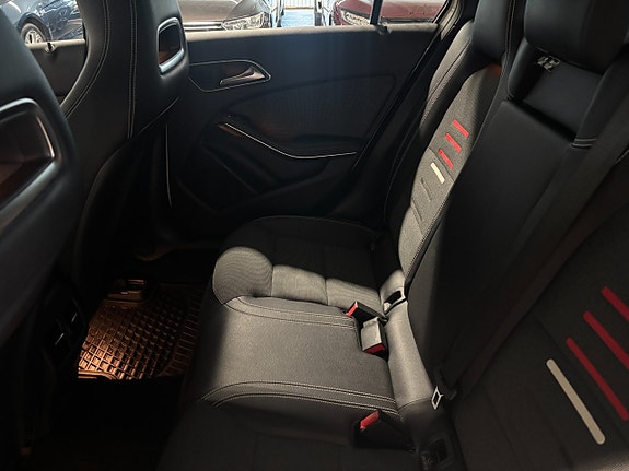 Mercedes-Benz A200 d 10 of 18