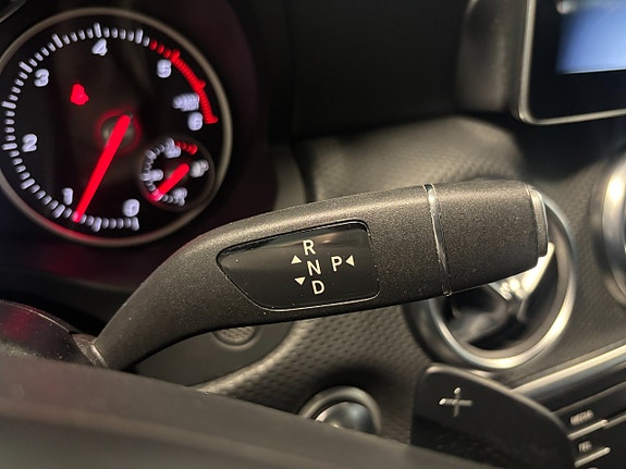 Mercedes-Benz A200 d 12 of 18