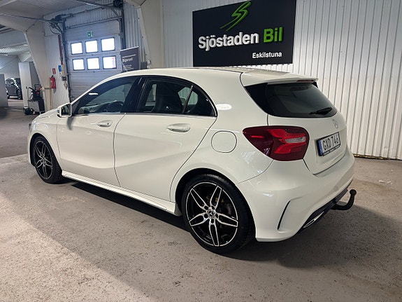 Mercedes-Benz A200 d 3 of 18