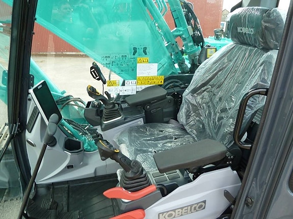 Kobelco SK350LC-11E med Makin 3D / Uthyres ! 6 of 14