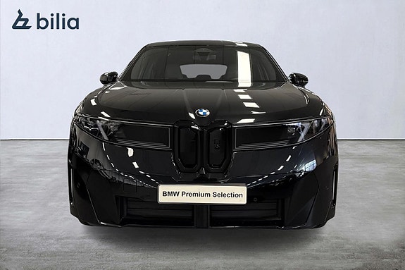 BMW iX3 5 of 19
