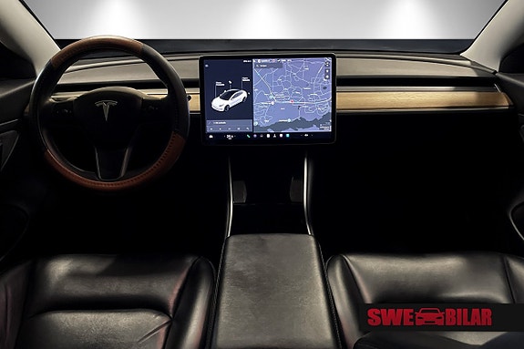 Tesla Model 3 13 of 23
