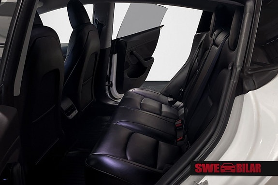 Tesla Model 3 12 of 23