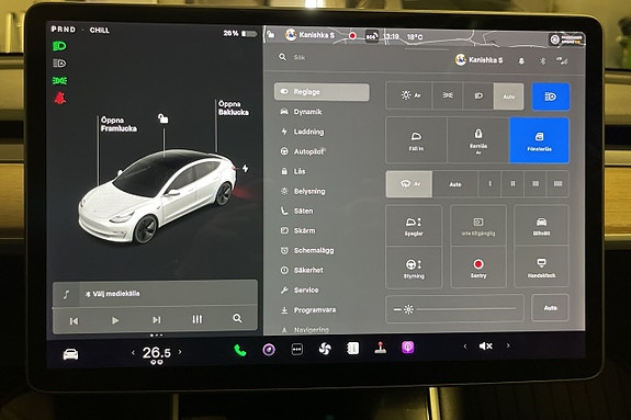 Tesla Model 3 18 of 23