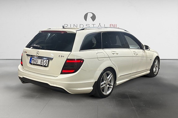 Mercedes-Benz C220 7 of 17