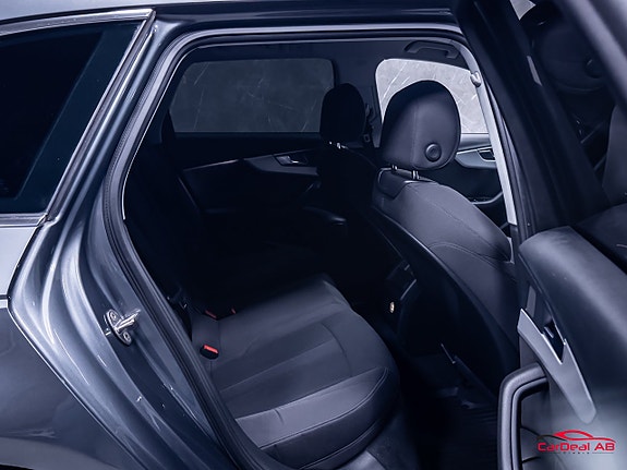 Audi A4 16 of 28