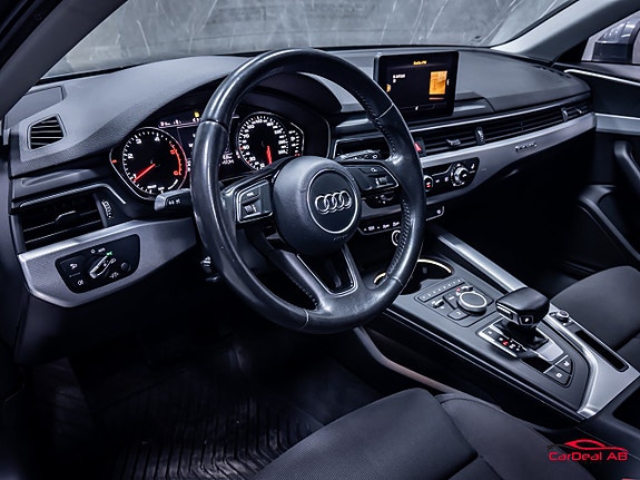 Audi A4 11 of 28