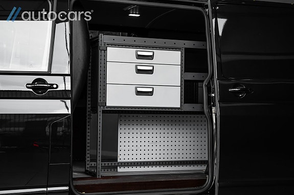 Volkswagen Transporter 15 of 30
