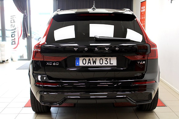 Volvo XC60 7 of 30