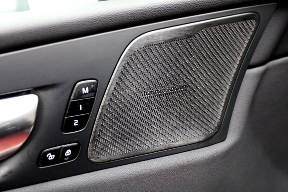 Volvo XC60 20 of 30