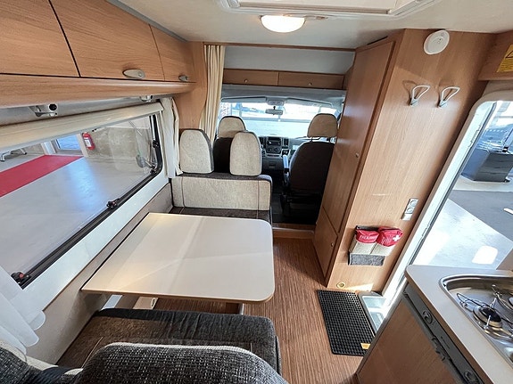 Adria Sport 573 DS / B-körkort / Solcell / Dubbelbädd / 9 of 18