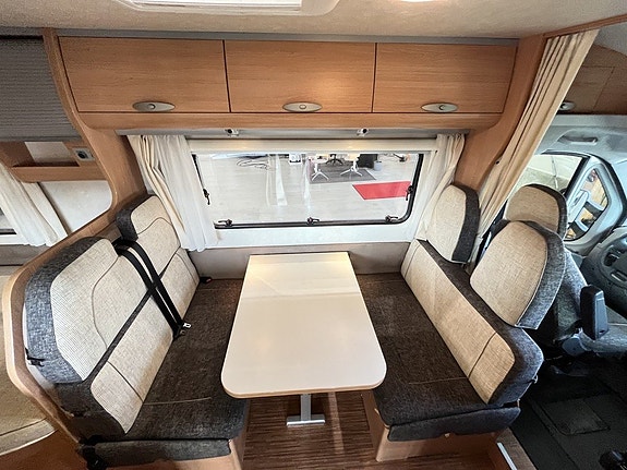 Adria Sport 573 DS / B-körkort / Solcell / Dubbelbädd / 8 of 18