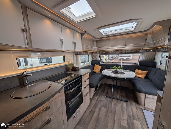 Kabe ROYAL 520 XL KS * Mover / Markis / Hög komfort 18 of 21
