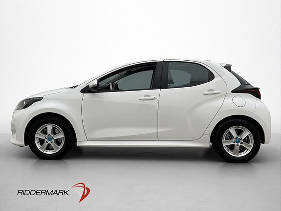 Toyota Yaris 4 of 24