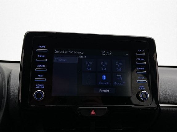 Toyota Yaris 18 of 24