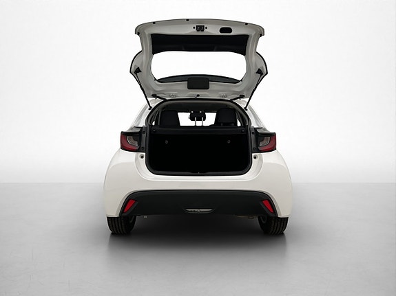 Toyota Yaris 10 of 24