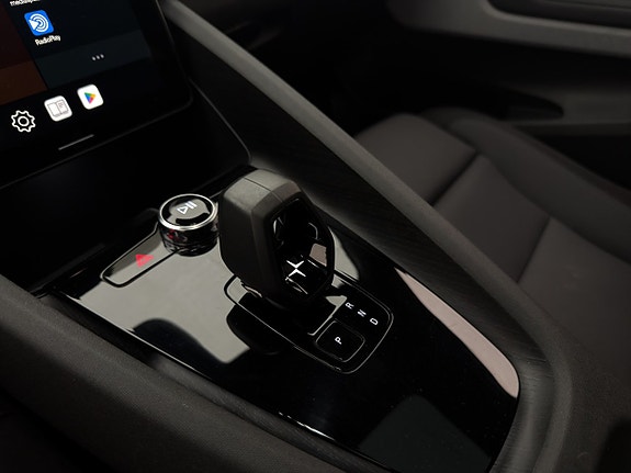 Polestar 2 25 of 30