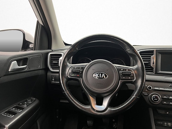 Kia Sportage 11 of 28