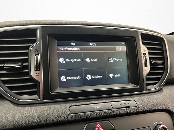 Kia Sportage 18 of 28