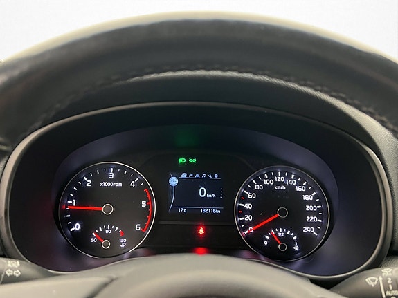 Kia Sportage 13 of 28