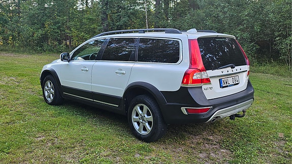 Volvo XC70 7 of 14