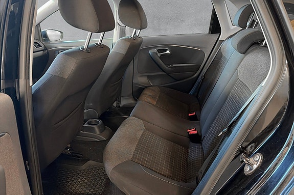Volkswagen Polo 15 of 17