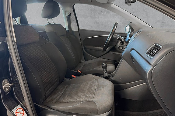Volkswagen Polo 16 of 17