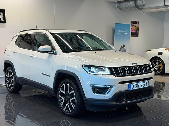 Jeep Compass 5 of 30