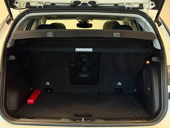Jeep Compass 12 of 30