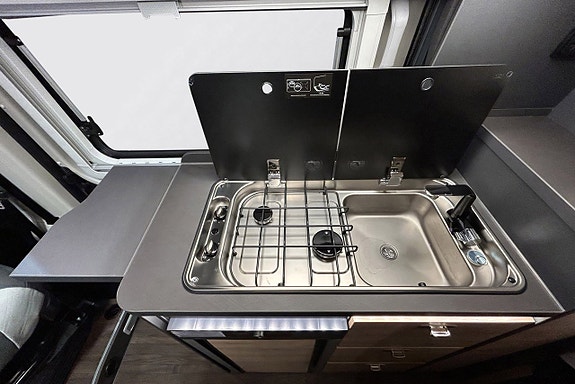Knaus BOXLIFE 600 ME AUTOMAT ADAPTIV FARTHÅLLARE LÅNGBÄDDAR 17 of 30