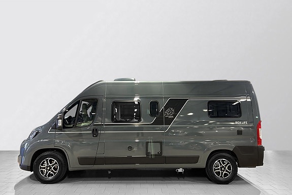Knaus BOXLIFE 600 ME AUTOMAT ADAPTIV FARTHÅLLARE LÅNGBÄDDAR 2 of 30