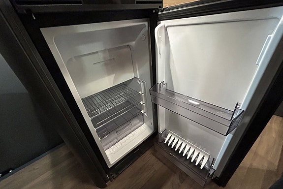Knaus BOXLIFE 600 ME AUTOMAT ADAPTIV FARTHÅLLARE LÅNGBÄDDAR 16 of 30