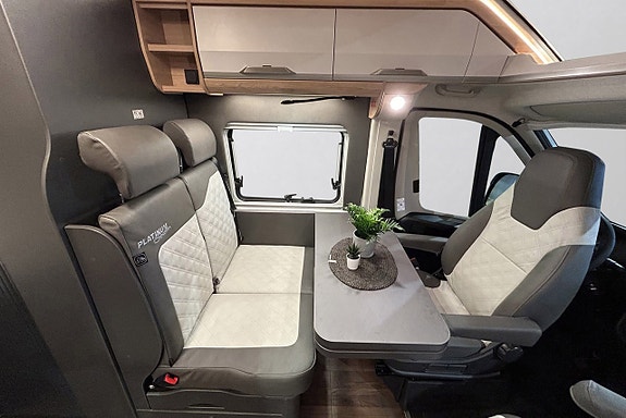 Knaus BOXLIFE 600 ME AUTOMAT ADAPTIV FARTHÅLLARE LÅNGBÄDDAR 6 of 30