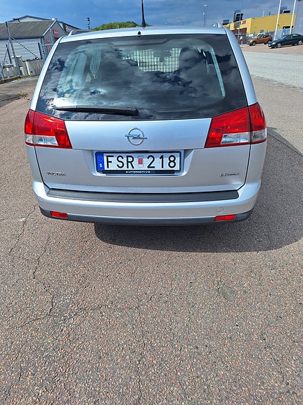 Opel Vectra 5 of 10