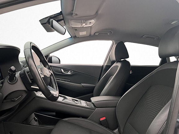 Hyundai Kona 12 of 30