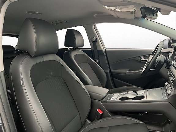 Hyundai Kona 28 of 30