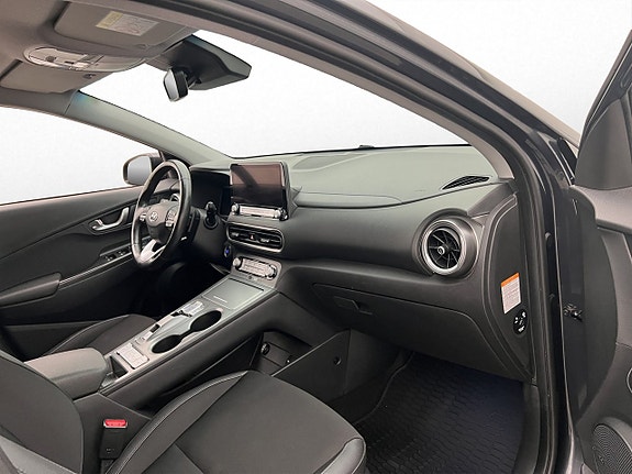 Hyundai Kona 29 of 30
