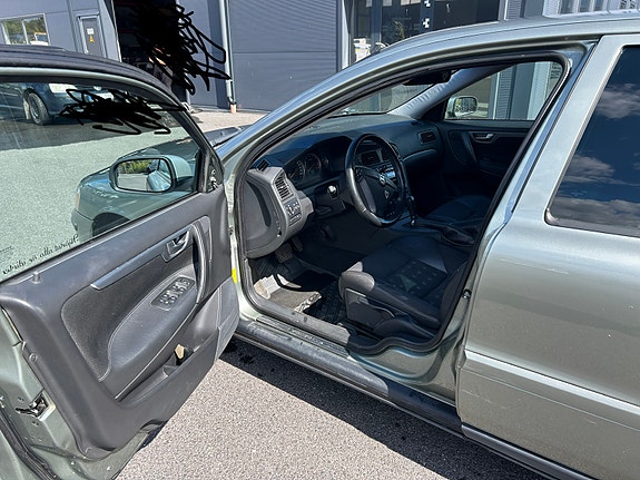 Volvo S60 9 of 17