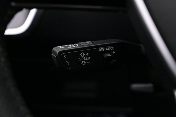 Audi A6 8 of 26
