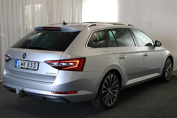 Skoda Superb 5 of 28