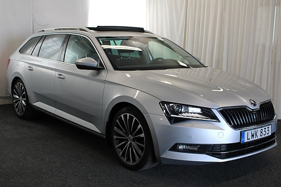 Skoda Superb 2 of 28