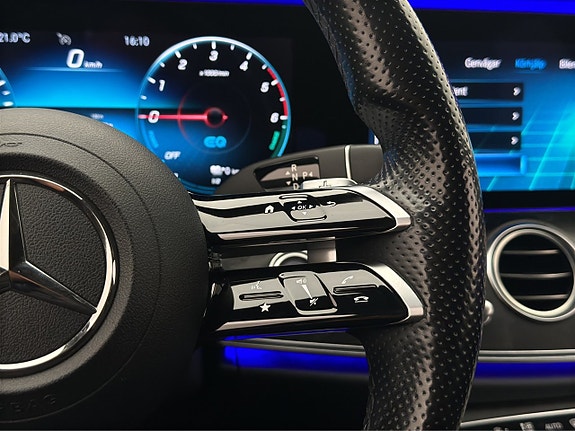 Mercedes-Benz E300 17 of 30
