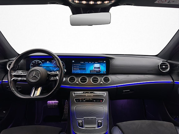 Mercedes-Benz E300 14 of 30